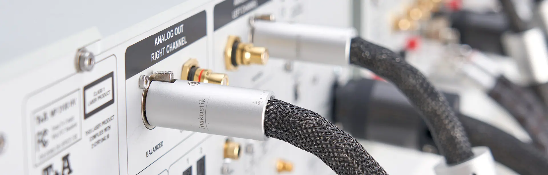 Audiokabel Cinch | XLR bei in-akustik kaufen