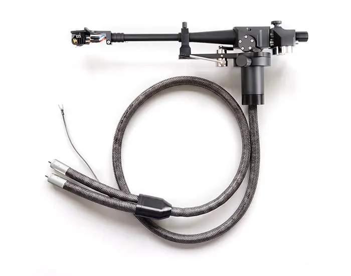 Transrotor Tonarm TRA 9 mit in-akustik AIR-Tonarmkabel